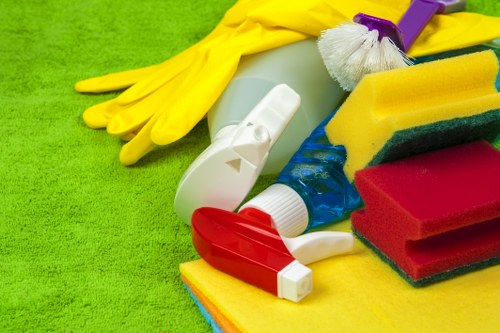Kitchen and bathroom one off cleaning in Earlscourt